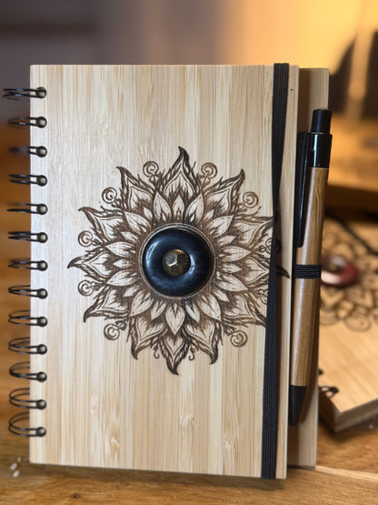 Notizbuch spirituell mit Edelstein