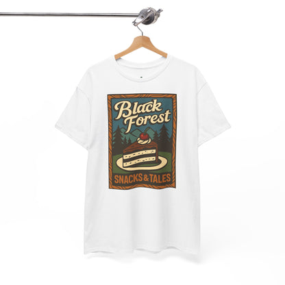 T-Shirt „Black Forest Snacks & Tales“ – Retro Schwarzwald Design