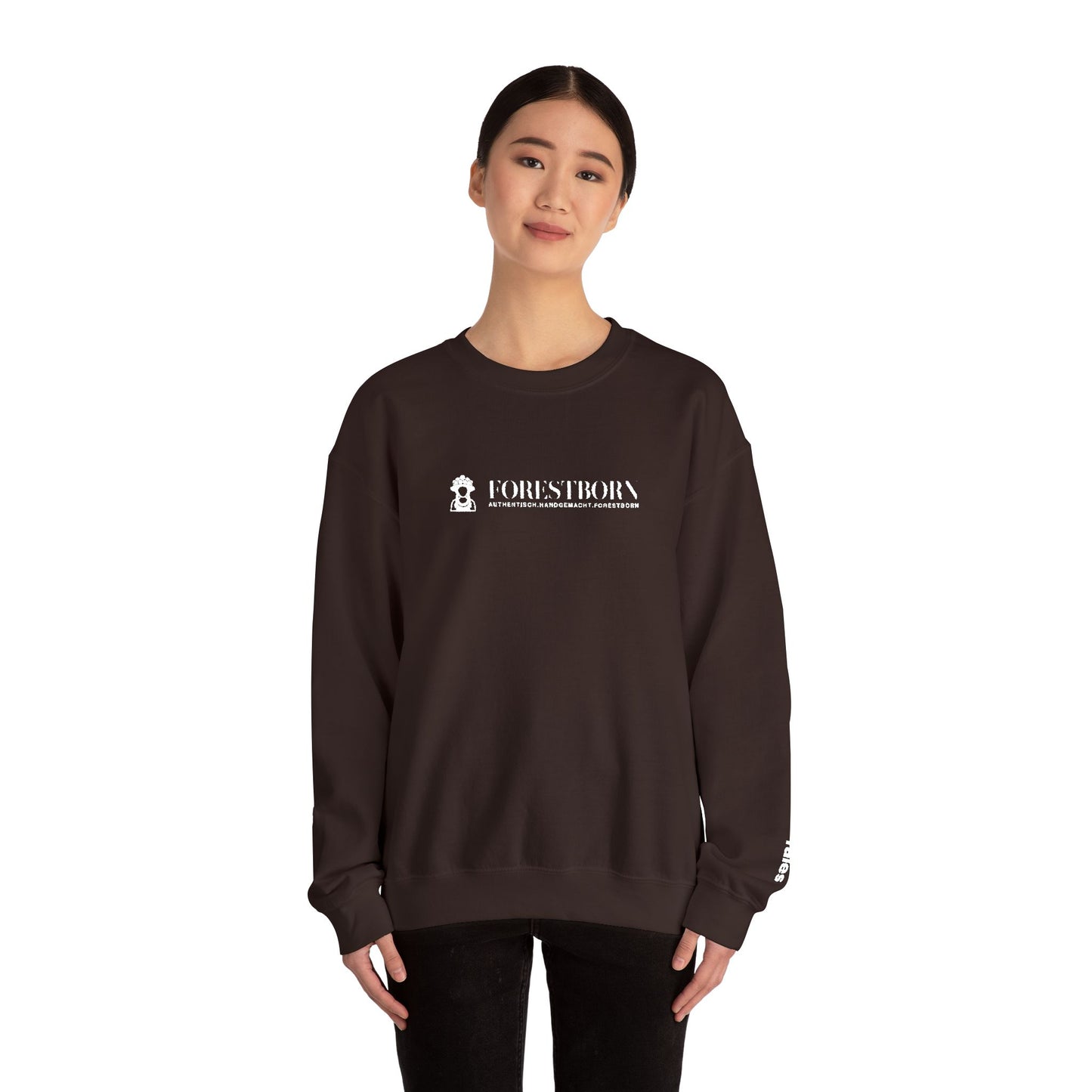 Sweatshirt „Forestborn“ – minimalistisch gesticktes Natur-Design mit 'snacks tales'