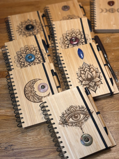 Notizbuch spirituell mit Edelstein