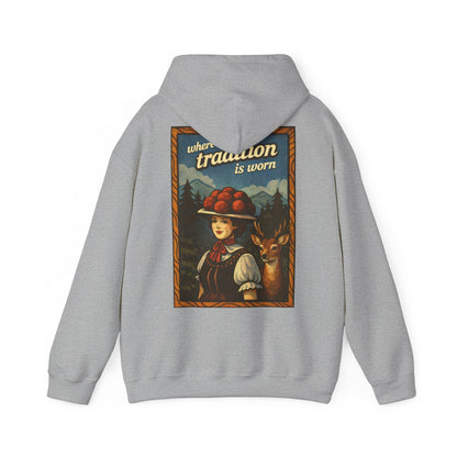 Hoodie „Where Tradition Is Worn“ – Schwarzwald Trachtenmotiv mit Bollenhut - Unisex