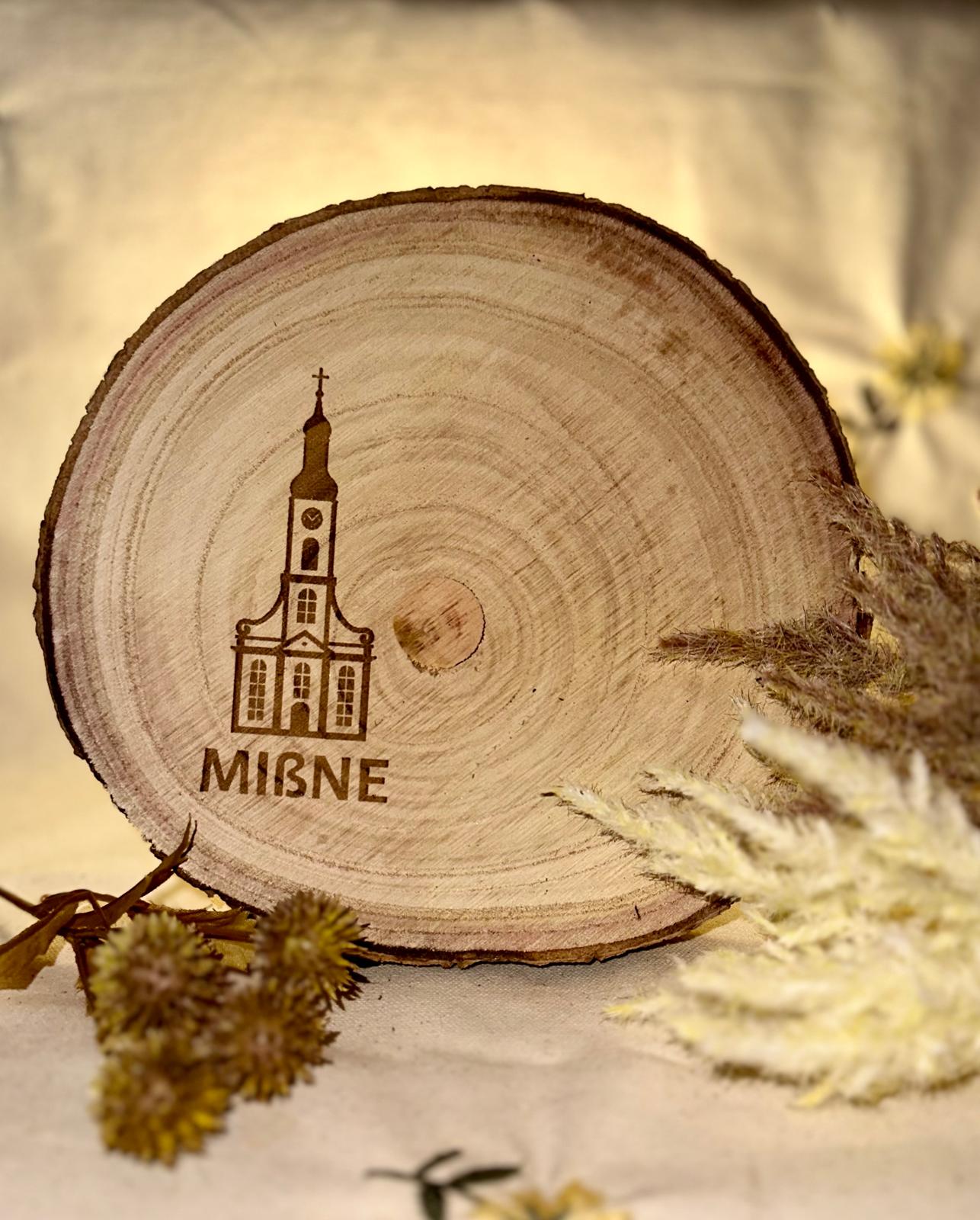 Laser gravierte Baumscheibe